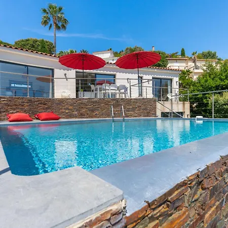 Seaside Avec Piscine A 5 Min A Pied De La Saint Clair Villa Le Lavandou